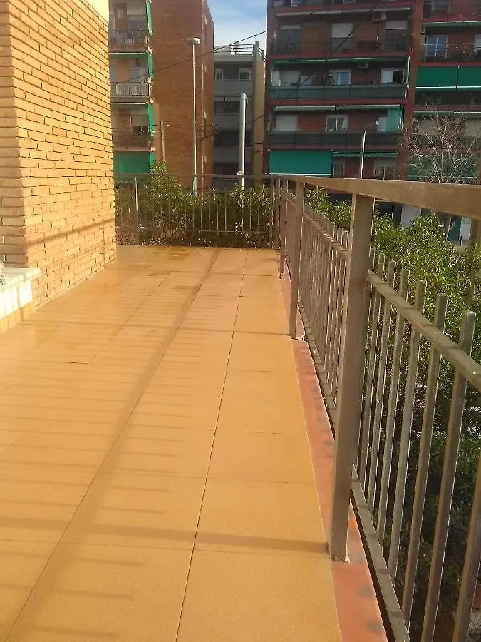 Habitacion Acogedora En Casa En Gava Desayuno Incluido Homestay