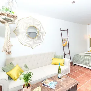  Apartment Mediterrani - The Old Town